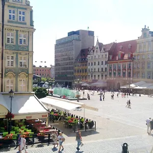 Happy - Economy , Breslavia Polonia